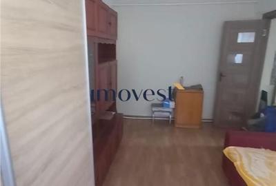 Garsonieră în Micro 14 - 6