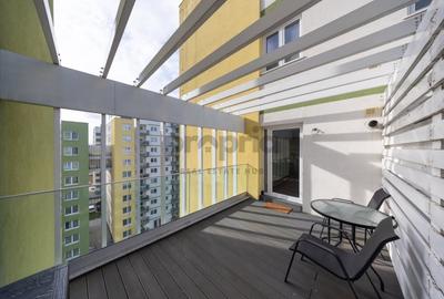 Apartament cu 2 camere, mobilat în Tractorul - 2