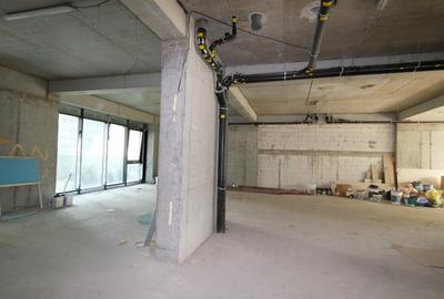Chirie 246 mp spatiu comercial in Cortina North si 3 locuri parcare - 10