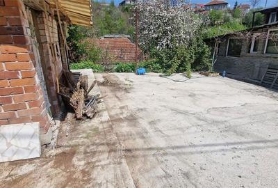 Teren de 600 mp, în Triaj - 11