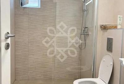 Apartament cu 3 camere decomandat în Nufărul - 5