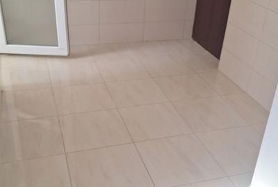 Apartament cu 2 camere decomandat în Micro 19 - 4