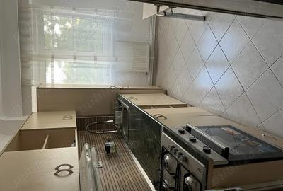 Inchiriez apartament 2 camere ultracentral - 2