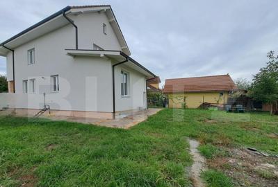 Casa individuala cu 5 camere de inchiriat, 190 mp utili, zon - 1