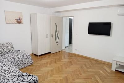 EFORIE  NORD APARTAMENT 2 CAMERE RENOVAT ETAJ 3 PRET 94.800 EURO EFORIE  NORD APARTAMENT 2 CAMERE RENOVAT ETAJ 3 PRET 94.800 EURO - 1