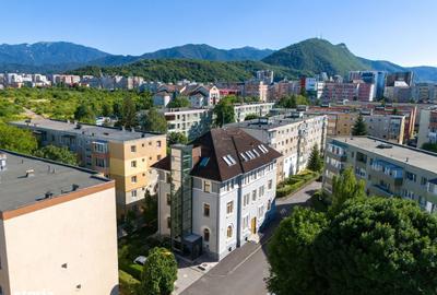 Spațiu comercial, de 860 mp, în Centrul Civic - 14