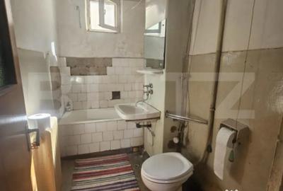 Apartament cu 3 camere decomandat în Central - 1
