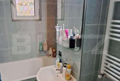 Apartament de inchiriat, cu 3 camere, zona Bd.Independentei - 4