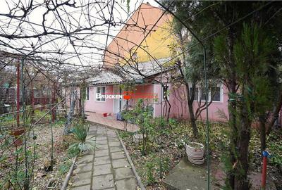 Casă cu 3 camere cu Teren 444 Mp în Iosia