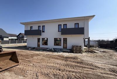 Casă cu 4 camere în Păulești - 5