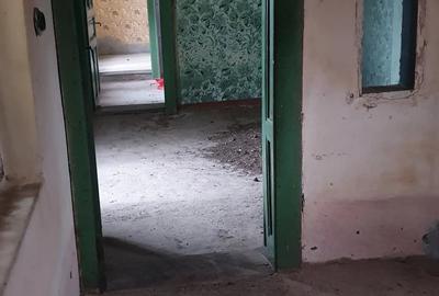 Vand casa zona semicentrala - 3