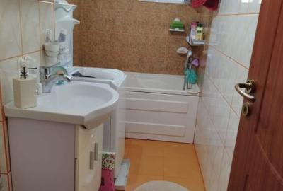 Proprietar vand apartament 2 camere Racadau - 10