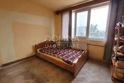 Vanzare apartament 3 camere, situat in Targu Jiu, zona centrala - 2