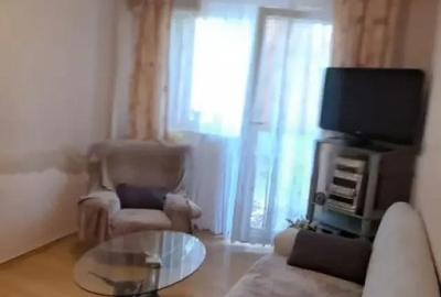 Apartament cu 3 camere semidecomandat în Tomis Nord - 10