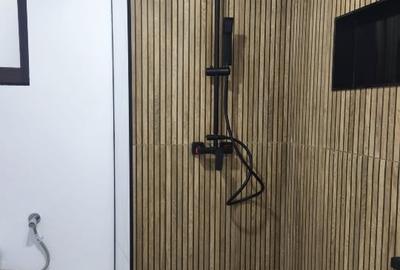 Casă individuală cu 9 camere cu Teren 300 Mp în Afumați - 13