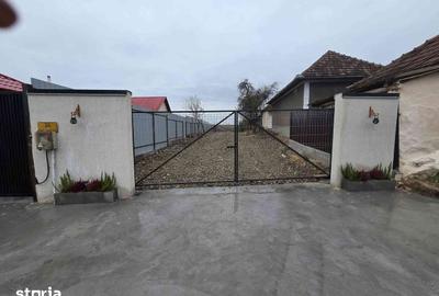 Casă cu 4 camere cu Teren 2400 Mp în Drăgești - 7