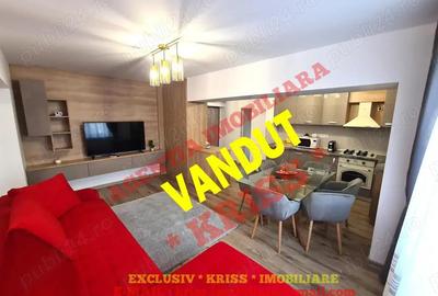 Apartament cu 3 camere decomandat în Central - 2