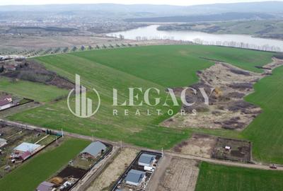 Teren agricol extravilan de 1700 mp, în Ciurbești - 4