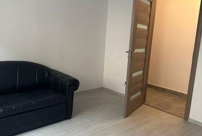 Apartament cu 2 camere decomandat în Central - 3