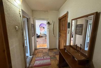 Apartament cu 2 camere decomandat în Central - 2