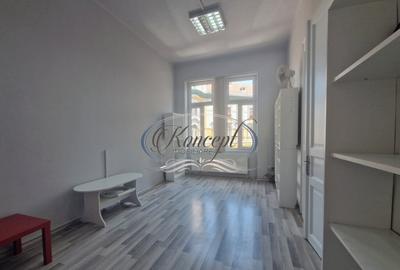 Apartament spa?ios, renovat, in centrul istoric - 2