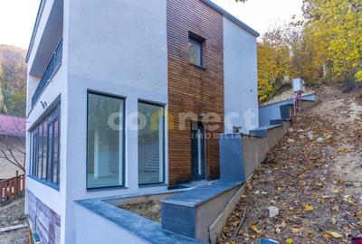 Casa / Vila cu 4 camere de vanzare - 12