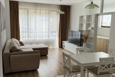 Apartament cu 2 camere decomandat în Noua - 1