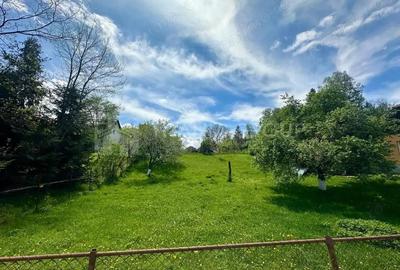 Teren de 1000 mp, în Bran