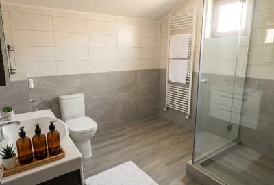 Casă individuală cu 6 camere cu Teren 300 Mp în Agigea - 3