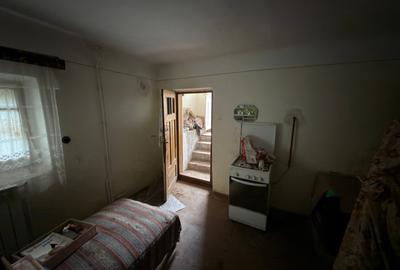 Teren de 1165mp cu casa caramida - 7