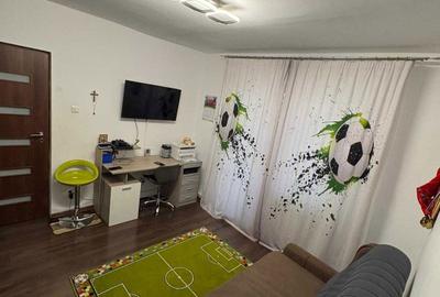 Apartament cu 3 camere decomandat în Central - 3