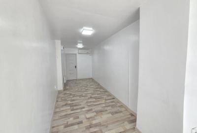 Birou, de 25 mp, în Central - 7