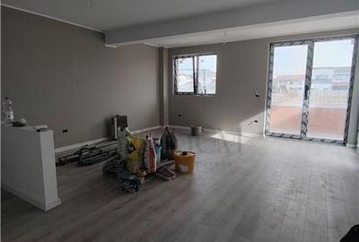 Duplex cu 4 camere cu Canalizare în Moșnița Nouă - 3