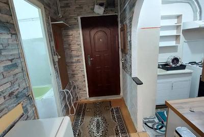 Garsonieră decomandată în Central - 1