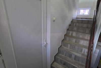 Spațiu comercial, de 17 mp, în Central - 4