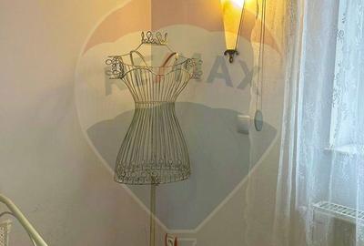 Apartament cu 3 camere, mobilat în Central - 18