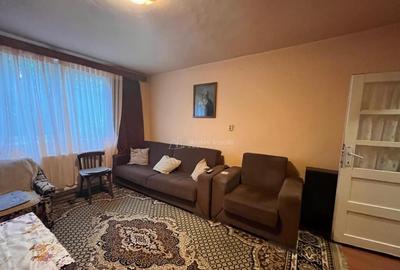 Lugoj, Casa 143 Mp, Total Teren 800 Mp., Str. Timisului - 16