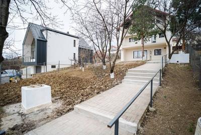 Vila de Vanzare cu 5 Camere, Teren 1000mp - Bucium, Iasi - Comision 0% - 5