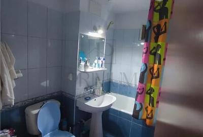 SAGUNA - 4 CAM - ETJ.2 - DECOMANDAT - 2 BAI - 2 BALCOANE - BOXA - CENTRALA - 6