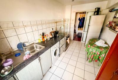 Apartament cu 4 camere, decomandat, zona Decebal - 2