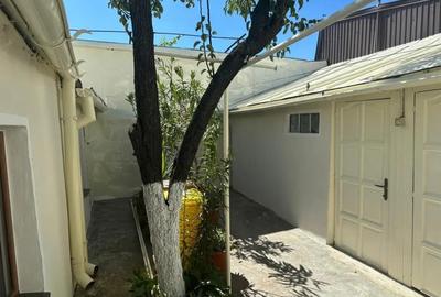 Casă cu 5 camere în Central - 5