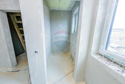 Apartament cu 2 camere decomandat în Republicii - 5