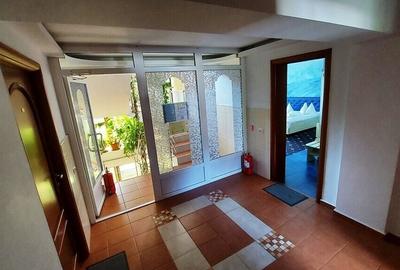 Casă individuală cu 15 camere cu Canalizare în Central - 5