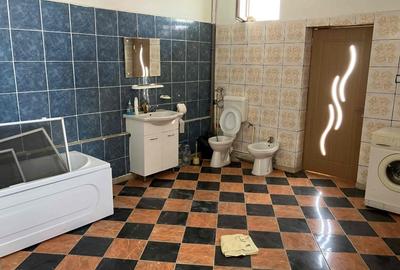 Casă cu 5 camere cu Canalizare în Cățelu - 14
