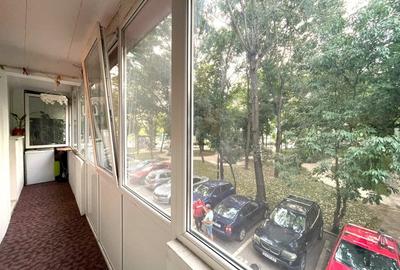 Apartament cu 3 camere decomandat în Drumul Taberei - 12