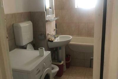 Apartament cu 3 camere decomandat în Central - 2
