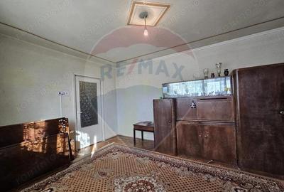 Apartament zona centrala etaj 3 - 1