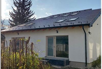 Apartament cu 2 camere decomandat, mobilat în Brașovul Vechi - 9