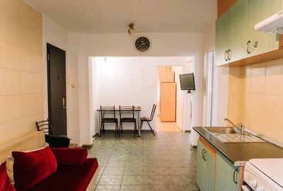 Apartament cu 3 camere, 63 mp, decomandat, etaj intemediar, zona Pasteur - 5