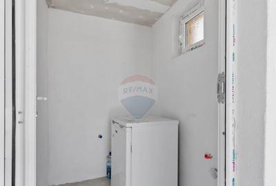 Casă cu 5 camere cu Teren 2834 Mp în Satu Mare - 12